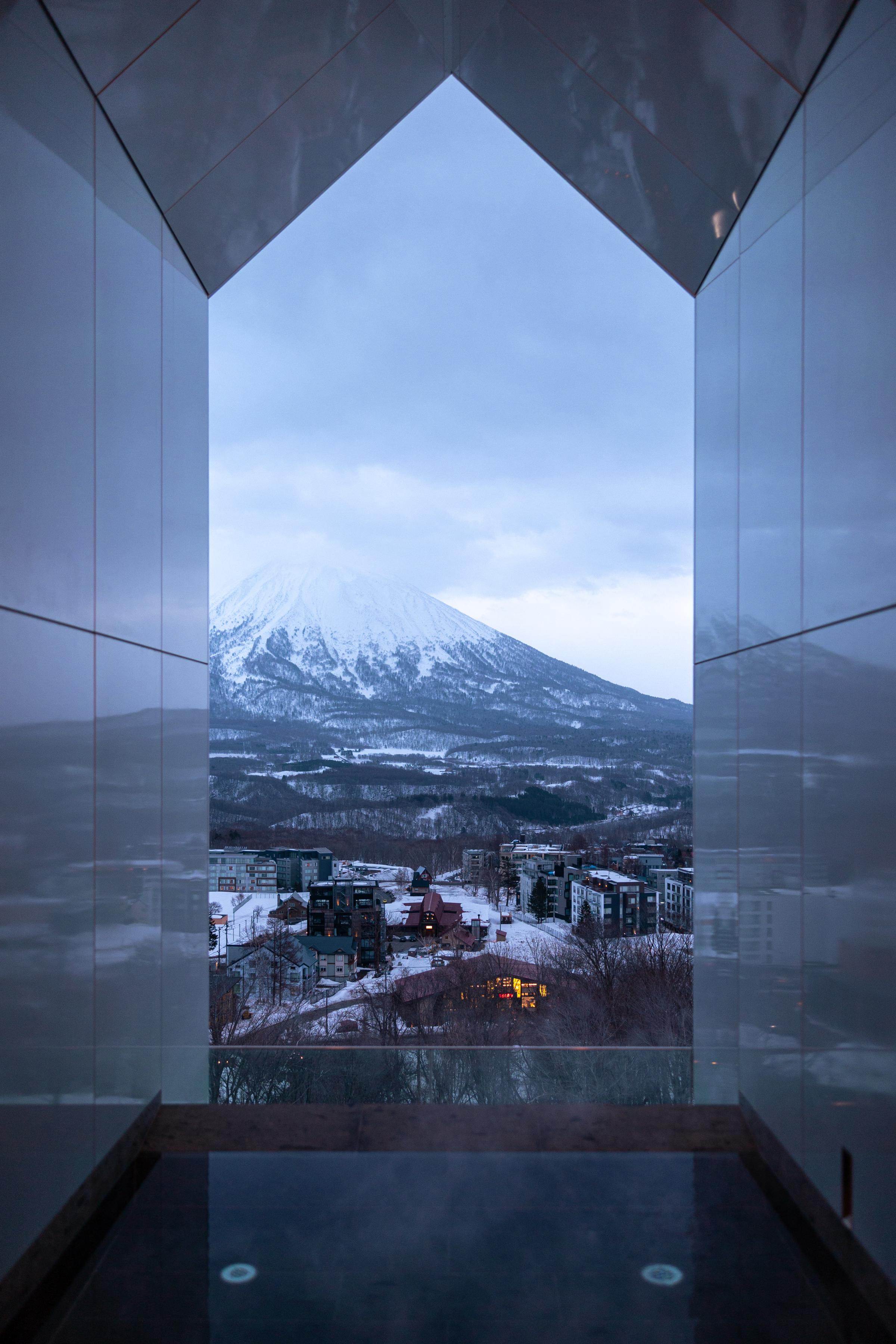 MUWA NISEKO, Hirafu, Niseko